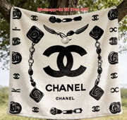 Chanel CC Logo & Jewelry Chain Print Flannel Sofa Throw Blanket IMG_7033